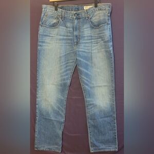Daniel Cremieux Mens Light Blue Straight Jeans. Size 36x32